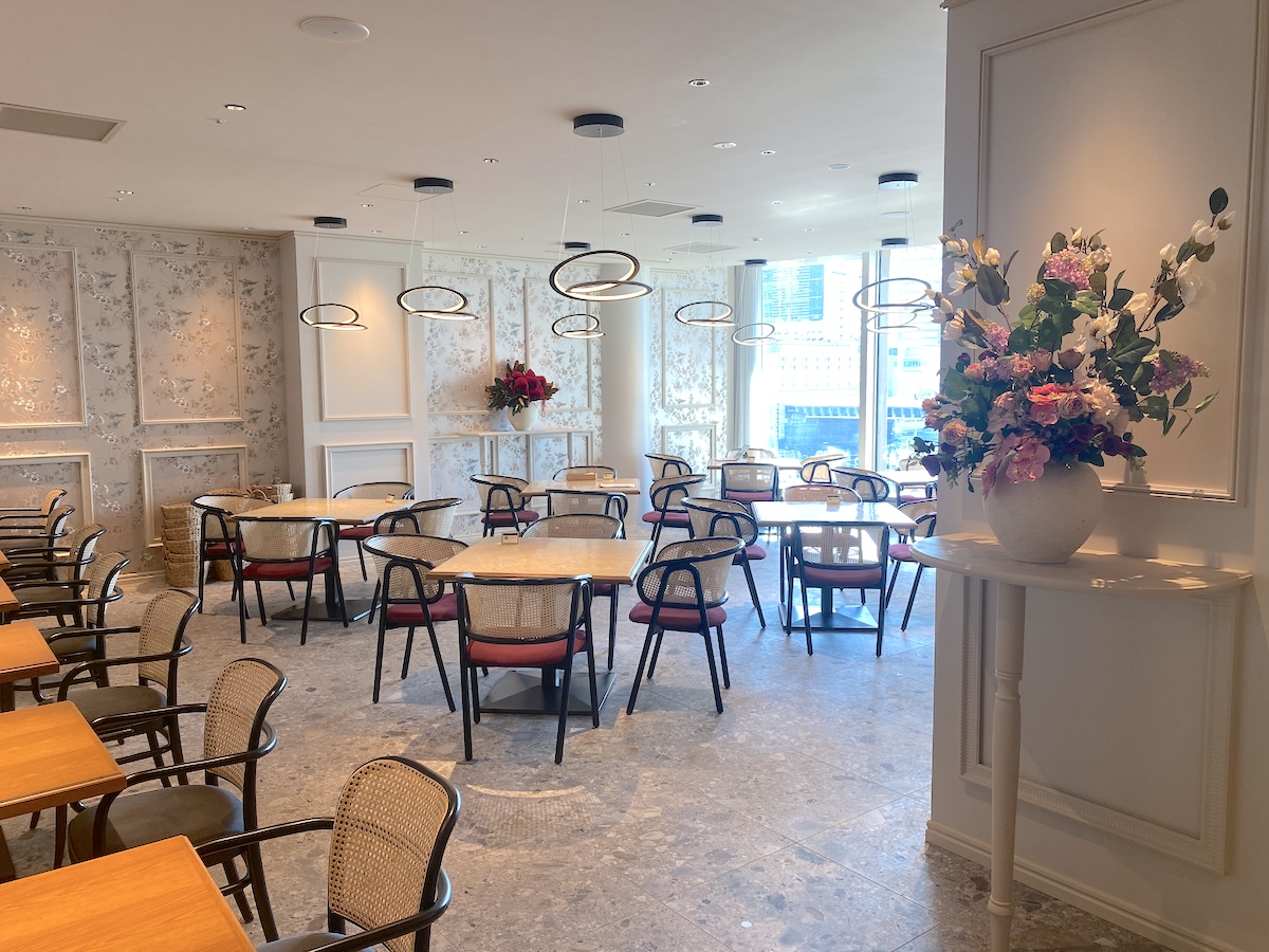 「TOOTH TOOTH BISTRO&CAFE」内観