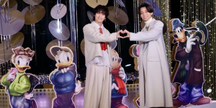 King ＆ Prince登壇！ 丸の内「Celebration Tree」でMickey & Friends点灯式を開催【#編集部のおでかけキロク】