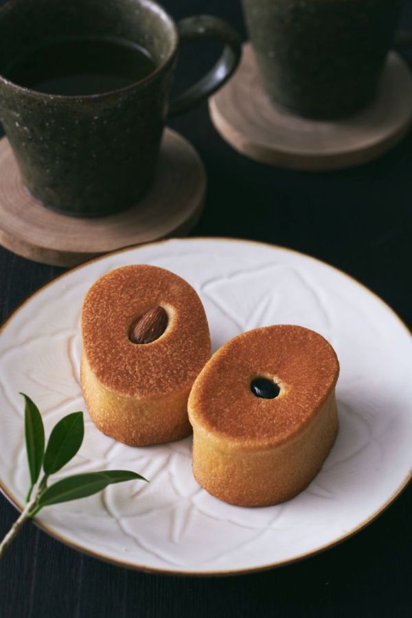 【グランスタ東京・限定】「百両あんぱん」1個 250円