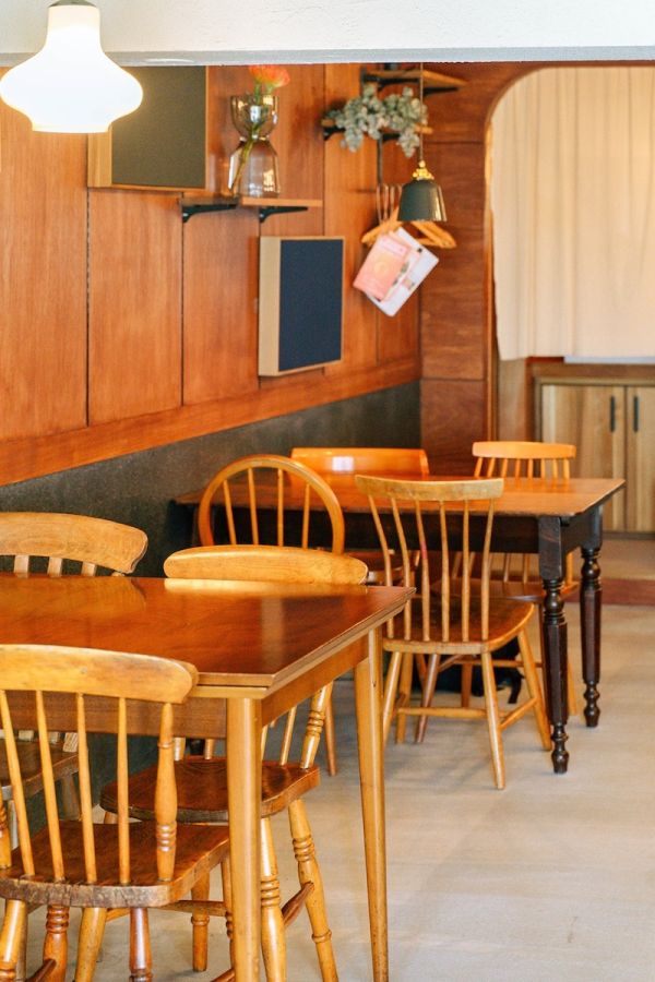 店内 テーブル席