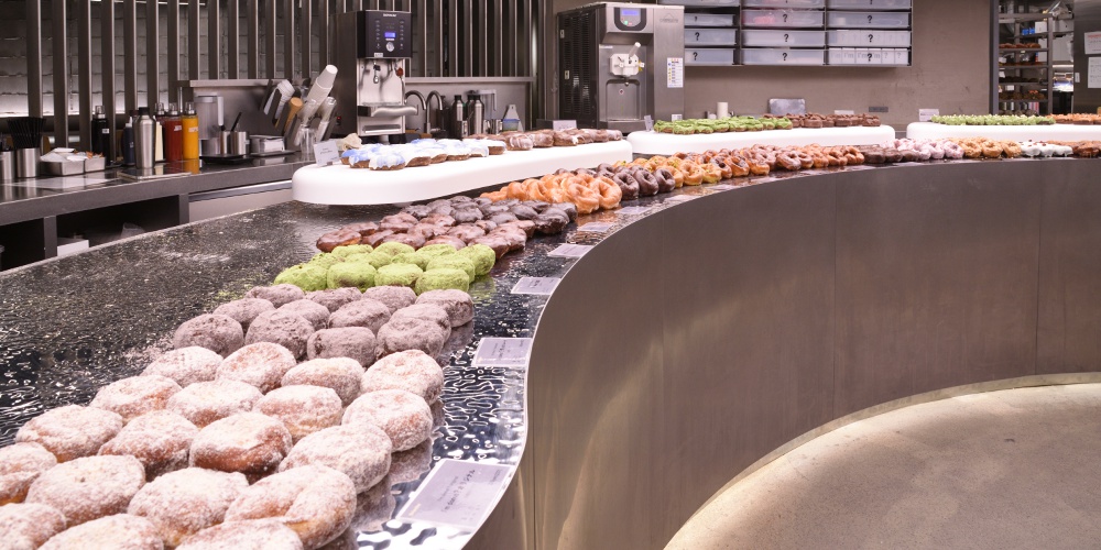 【京都】話題の「I'm donut？京都」がついに関西初オープン。伝統の街で“まだ知らないドーナツ体験”を