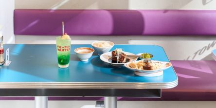 【錦糸町】ネオンきらめくニュースタイル町中華！「フーフー飯店 錦糸町本店」