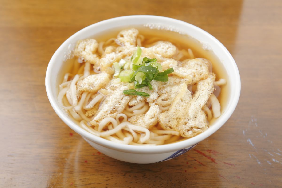 大井食堂の「うどん」