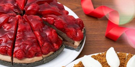 【スタバ新作】クリスマスはいちご＆チョコを満喫♪「ホリデーシーズン第2弾フード」が11月26日（水）より発売