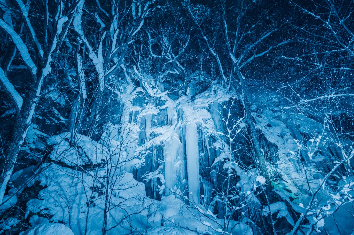 氷瀑ライトアップツアー