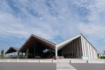 【道の駅しょうなん】人気のレストランやお土産にピッタリの特産品をご紹介！