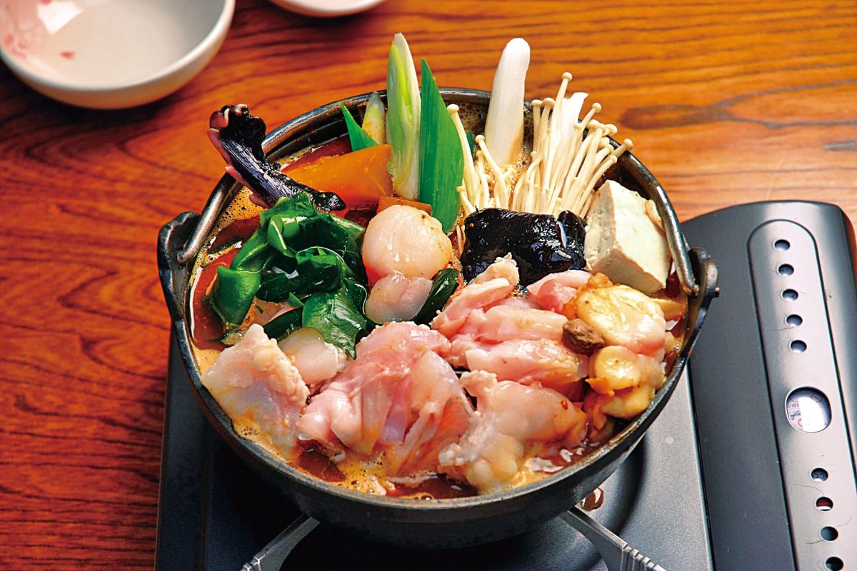 大浜丸魚力「どぶ汁アンコウ鍋」1人前3300円