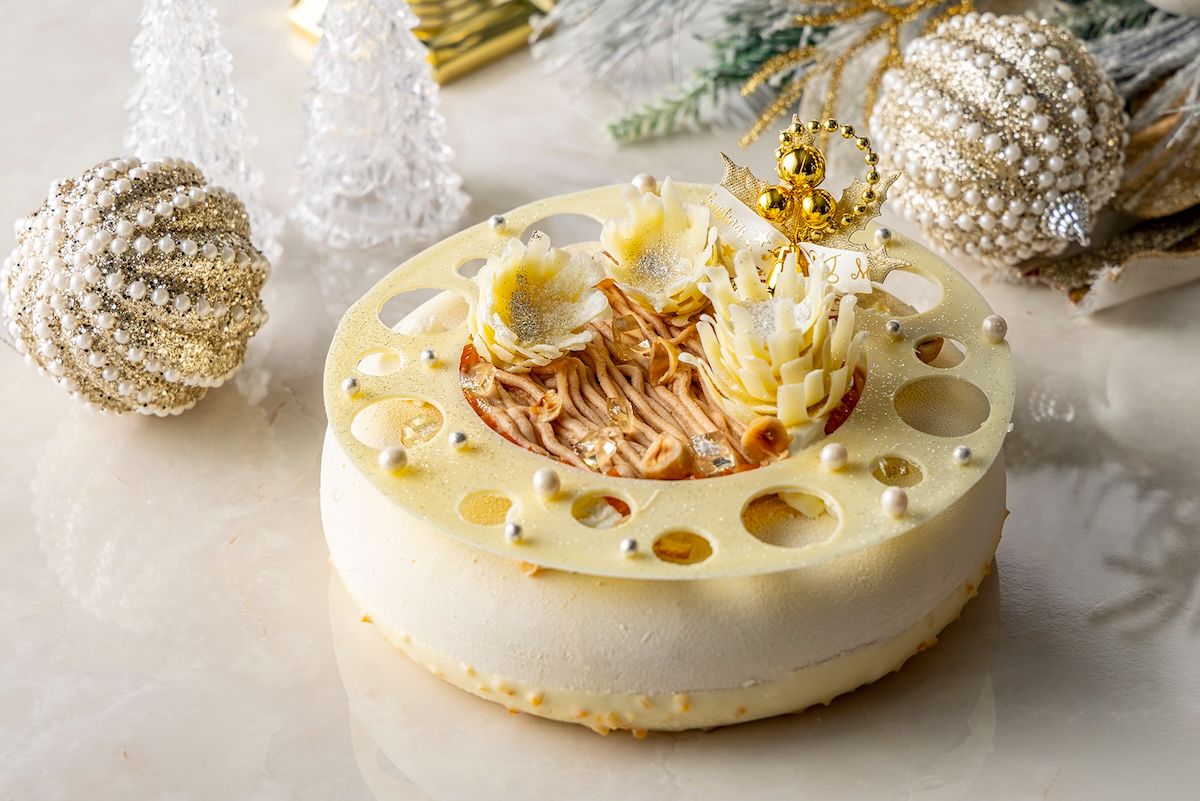 「スノー・リース」直径約18㎝&times;高さ約8㎝ 9800円※限定60台