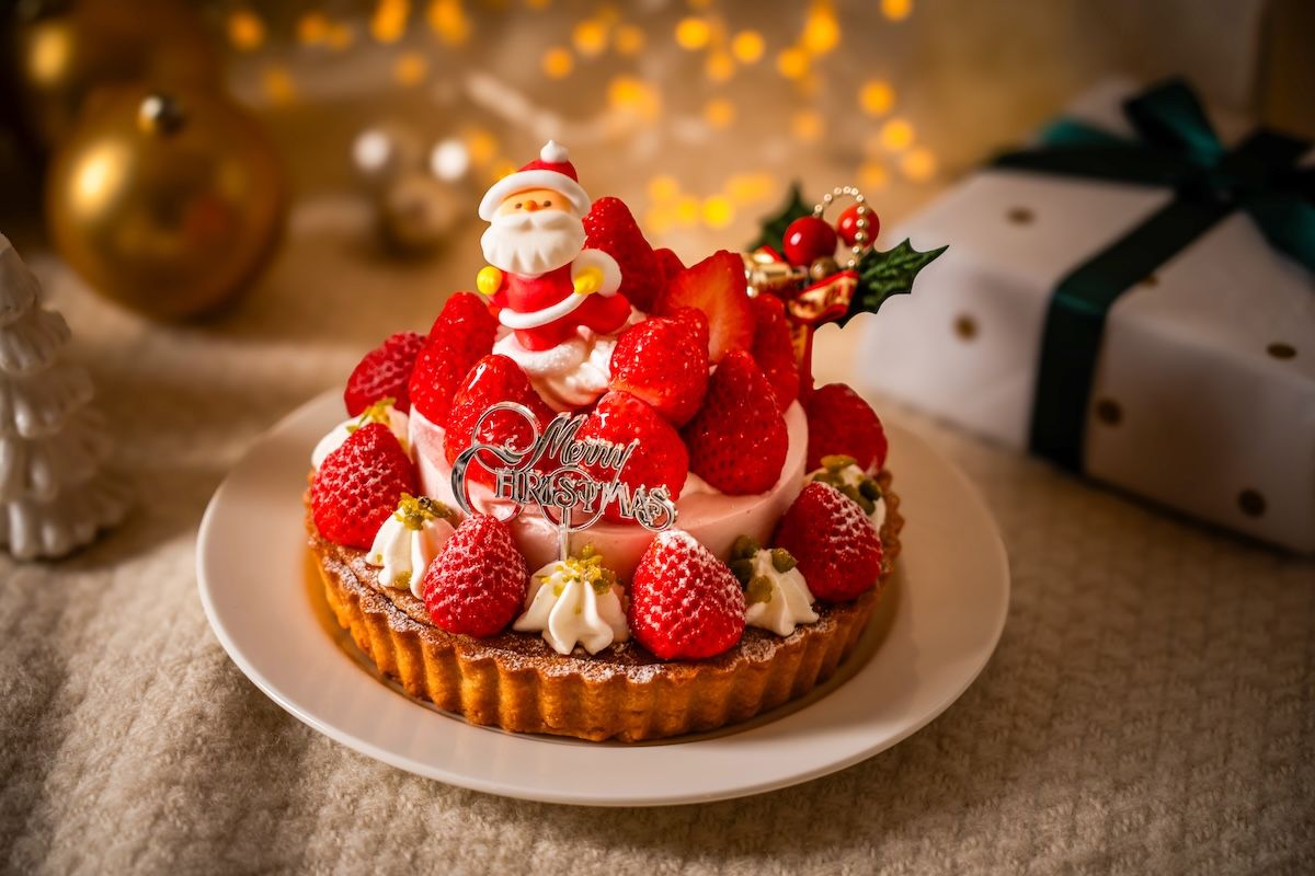 「クリスマスいちごムースタルト」5号 6200円