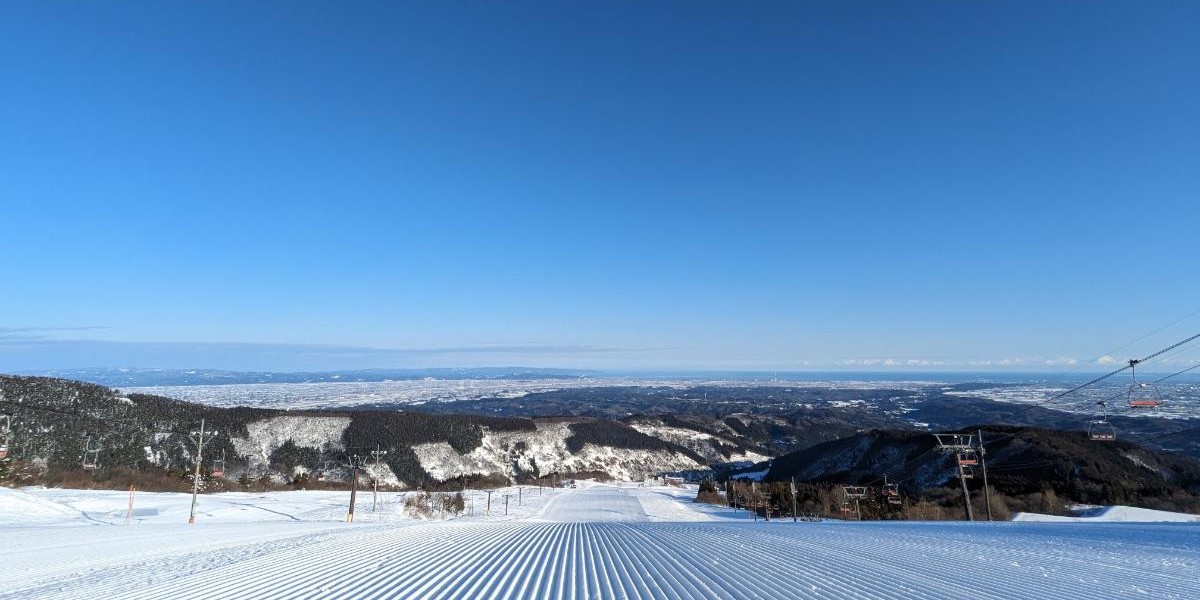 【北陸・2025-2026シーズン】おすすめスキー場12選｜富山県、石川県、福井県のスキー初心者も楽しめる人気スポット！