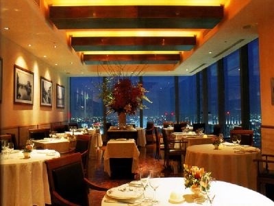 「アンティカ オステリア デル ポンテ」店内