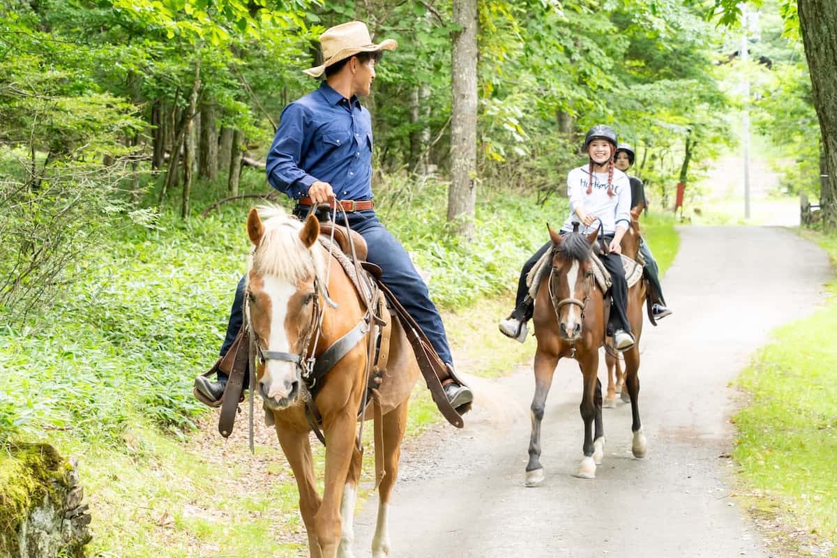 「ホープ・ロッヂ乗馬牧場」