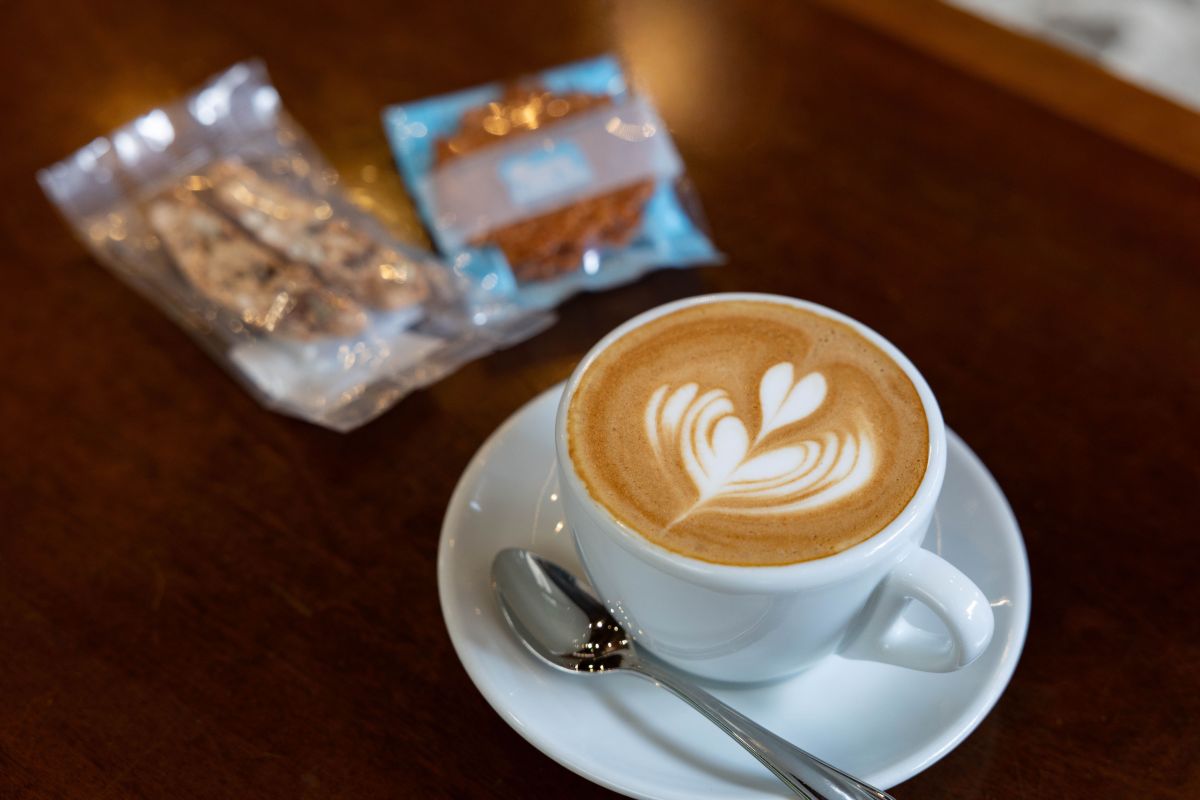 【沖縄・国際通り周辺】栄町市場内に佇む「COFFEE potohoto」でゆったりとしたコーヒー時間を