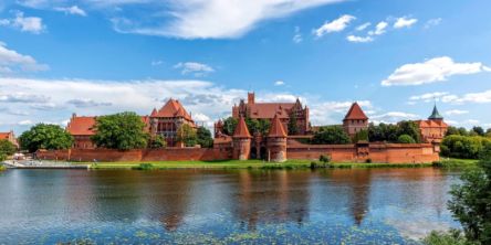 歴史を感じる建築やかわいいクラフト雑貨、グルメなど！魅力あふれるポーランドのおすすめ旅プランを紹介