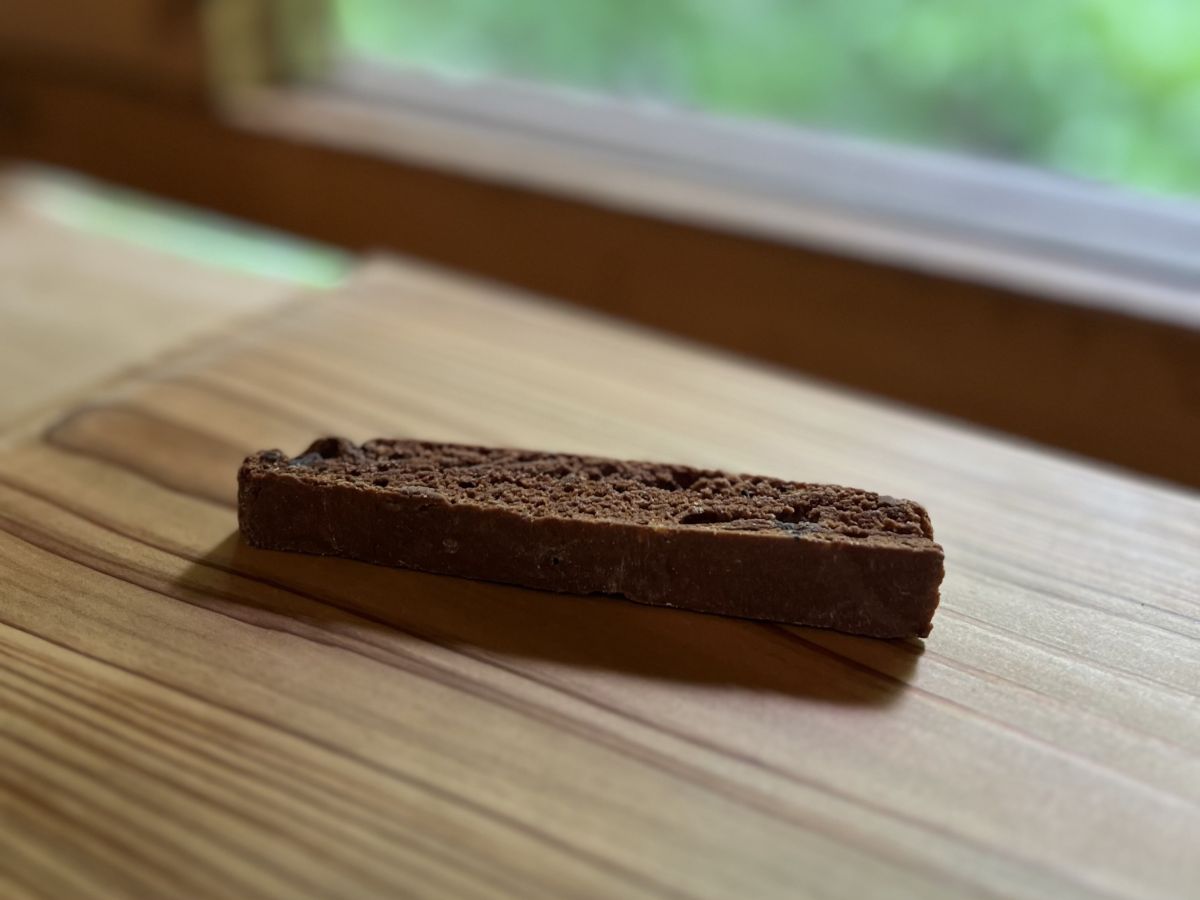 硬さが癖になる「ハードビスコッティ～チョコたんかん味～」（280円）」