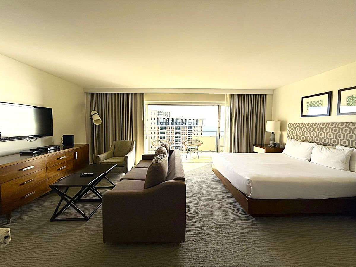 ラグジュアリー・ジュニアスイート オーシャンビュー・キッチン付きの客室