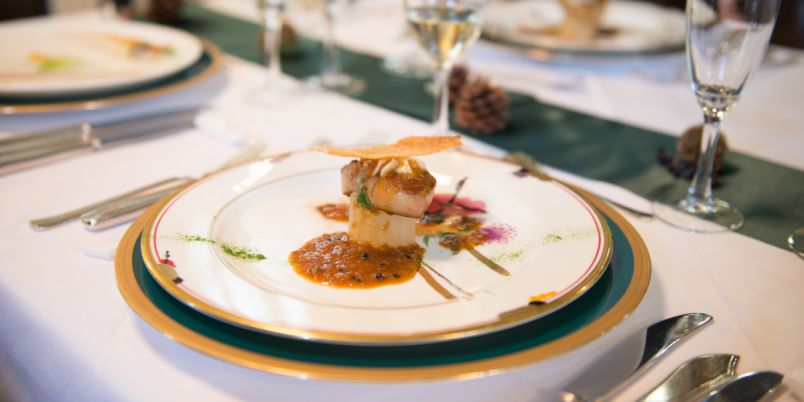 これだけ知っておけば安心！ フランス料理の基本マナー