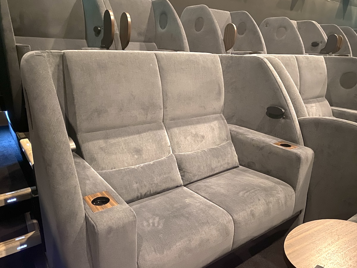 新宿ピカデリー