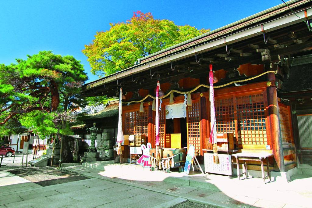 長濱八幡宮の社殿