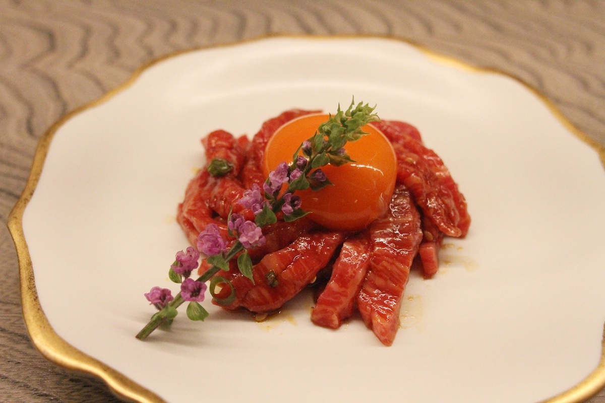 黒毛和牛ユッケ