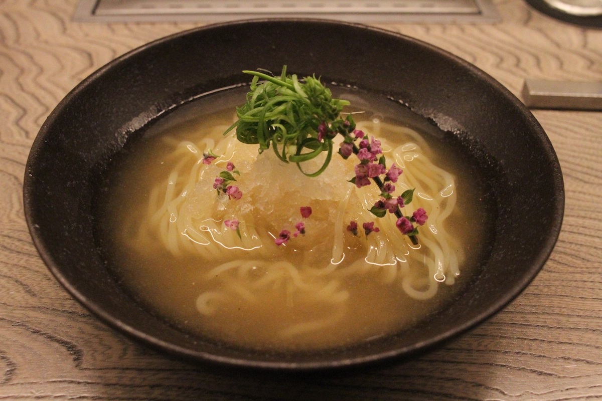 「節の旨味を効かせた盛岡冷麵」750円