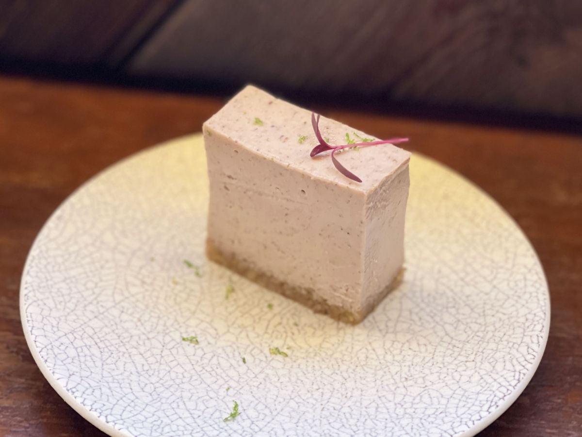 「Prime QualityのRAWチーズケーキ」880円