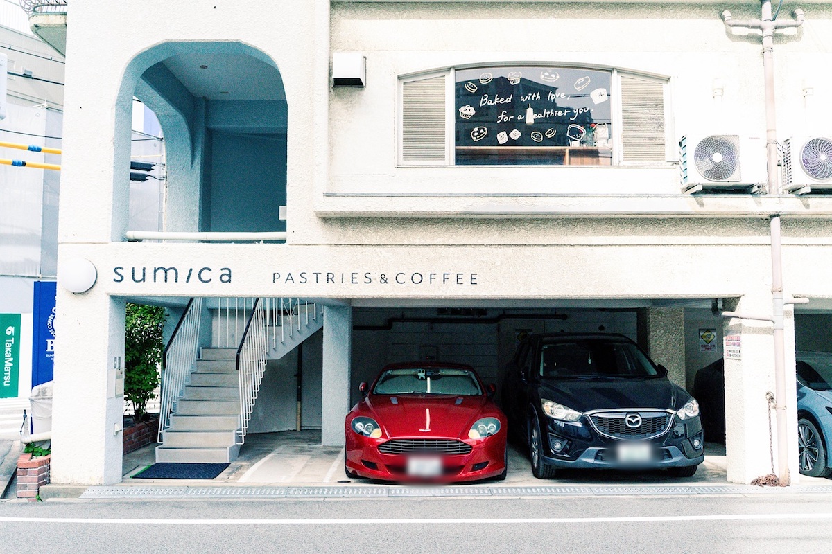 「sumica PASTRIES&COFFEE」外観