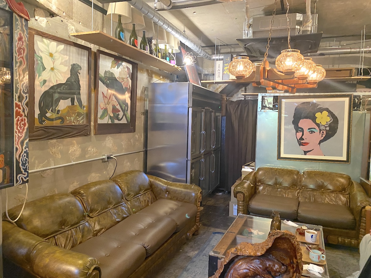 「マーメイドコーヒーロースターズ」地下1階 1