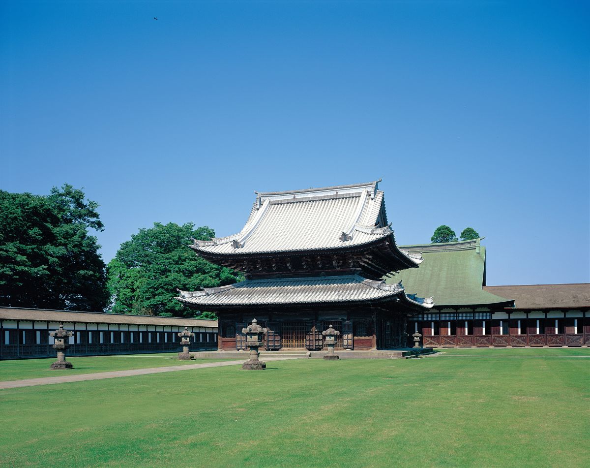 瑞龍寺仏殿法堂1