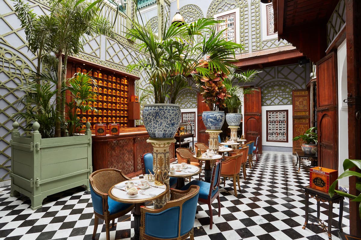 修復で美しく蘇ったモロッコ本店のコーヒールーム