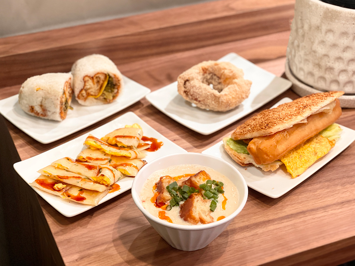 wanna manna 飯田橋サクラテラス店食事