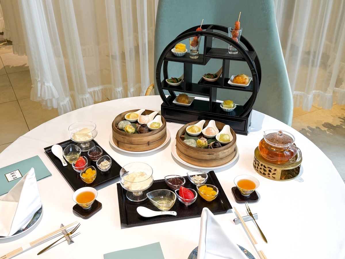 「チャイニーズアフタヌーンティー」5500円 ※写真は2人前