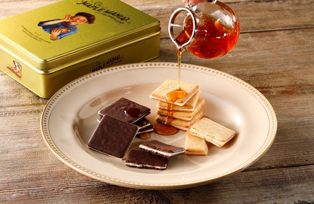 【グランスタ東京・限定】「メープルクッキー詰合せ缶」2種各8枚入 2500円