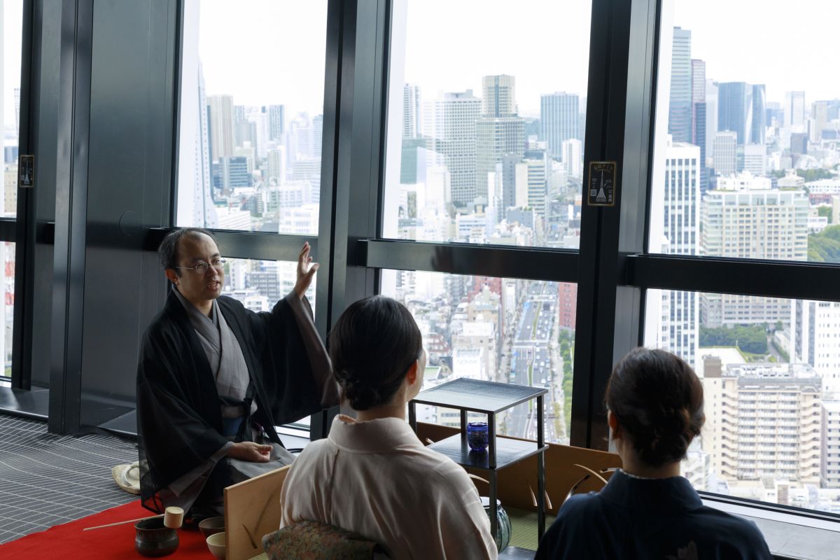 東京タワー「朝茶の湯」