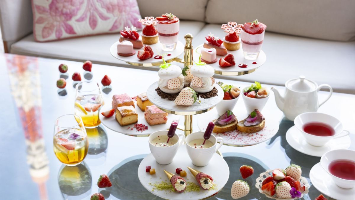 【ザ・プリンス パークタワー東京】国産白いちご「淡雪」と、真っ赤な「あまおう」を贅沢に楽しむ「Strawberry Afternoon Tea」好評開催中！