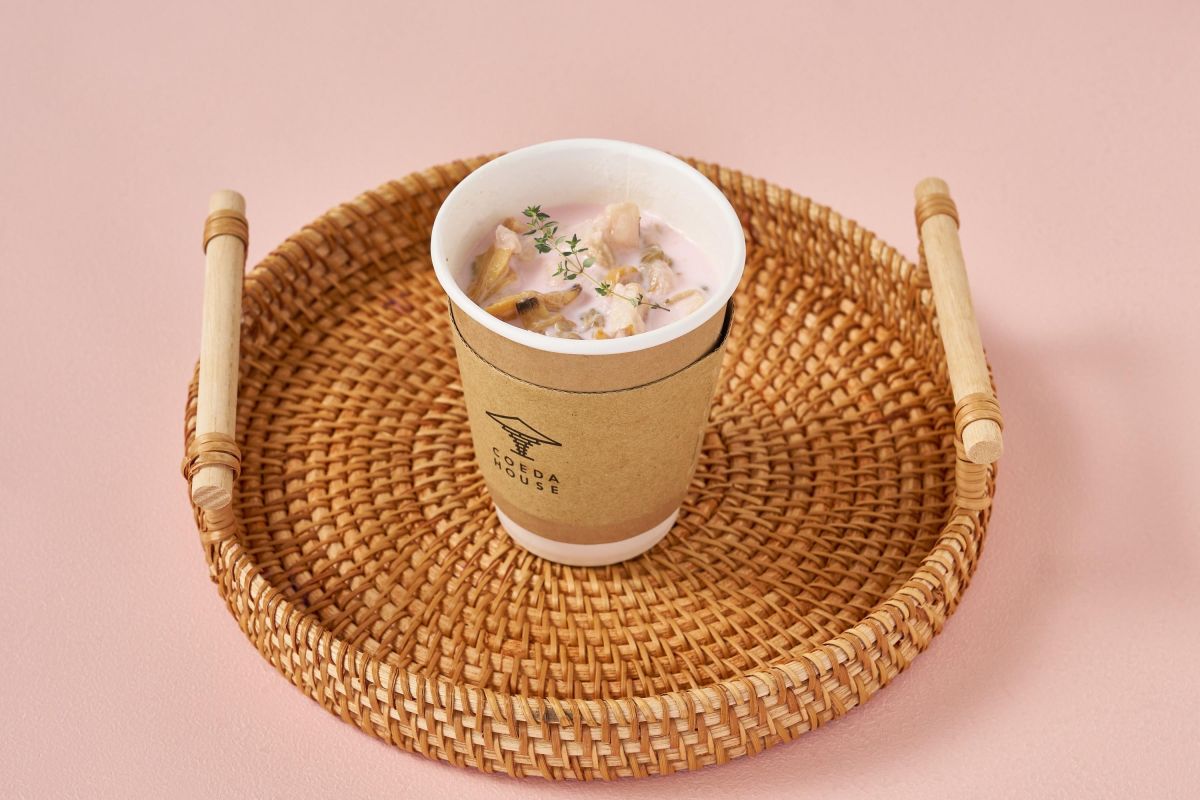 「クラムチャウダーロゼ ニューイングランドスタイル」880円