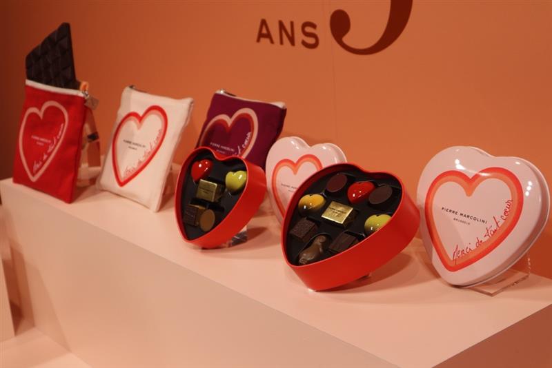 コフレ クール (5個入り/9個入り) 2673円、4779円