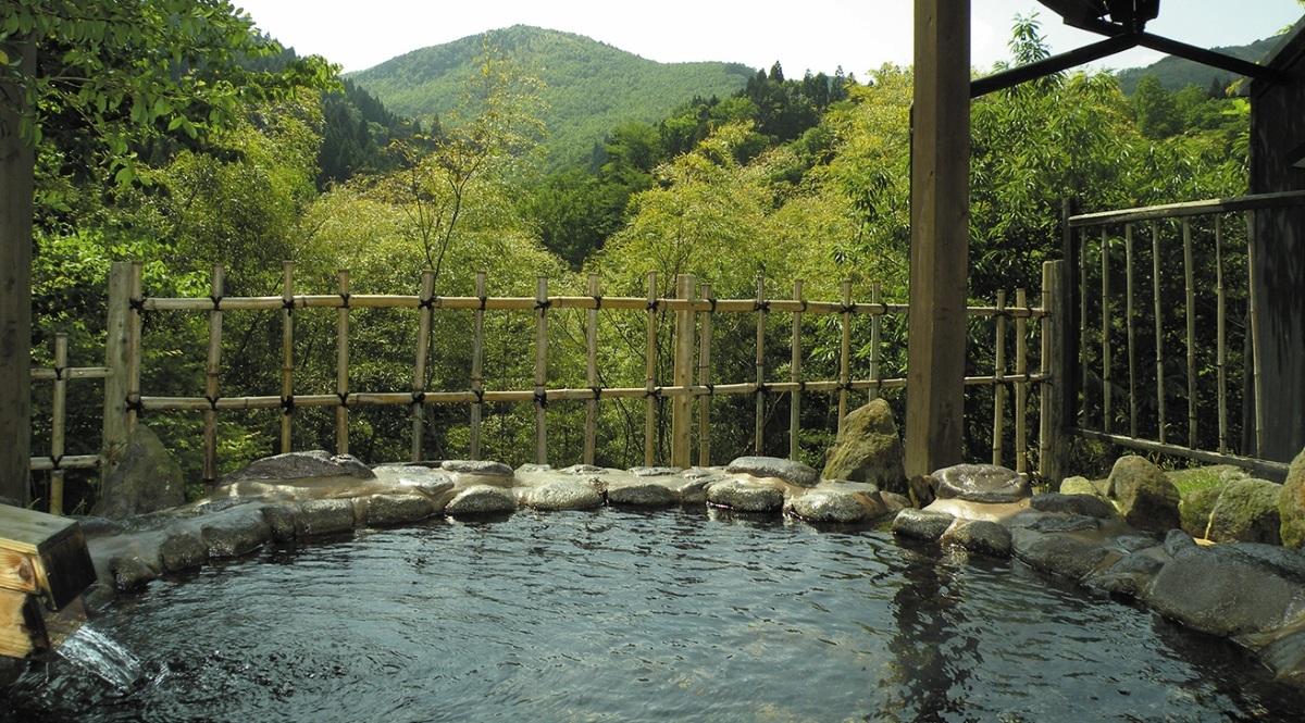 【大分】由布院＆筋湯温泉で静かに癒される温泉旅。心ほどける大人の宿3選