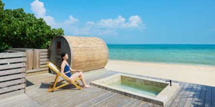 リゾナーレ小浜島の絶景サウナベース「kafu」がリニューアル！ 沖縄の新たな“ととのい”とは？