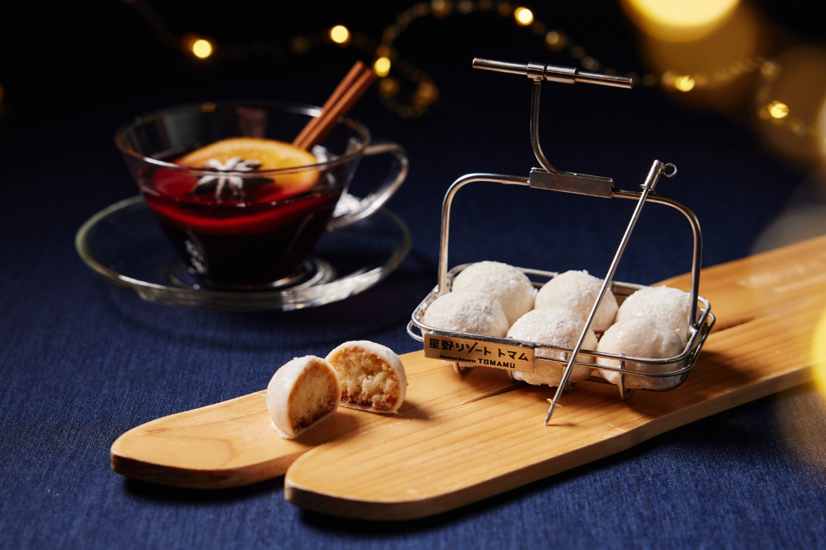 「雪降るスノーボール」