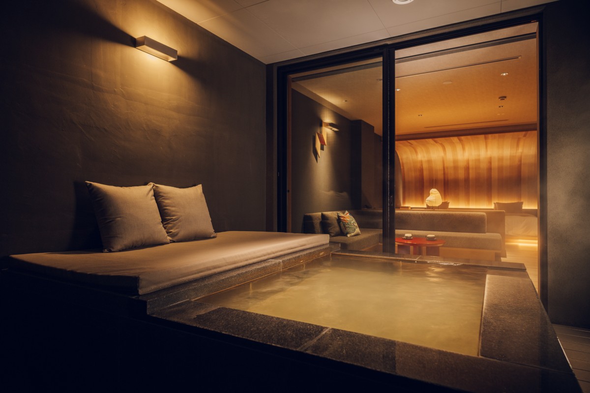 界 奥飛騨のご当地部屋「飛騨MOKUの間」露天風呂付き