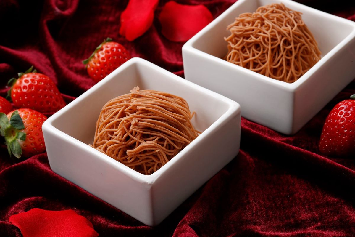 「しぼりたてモンブラン」