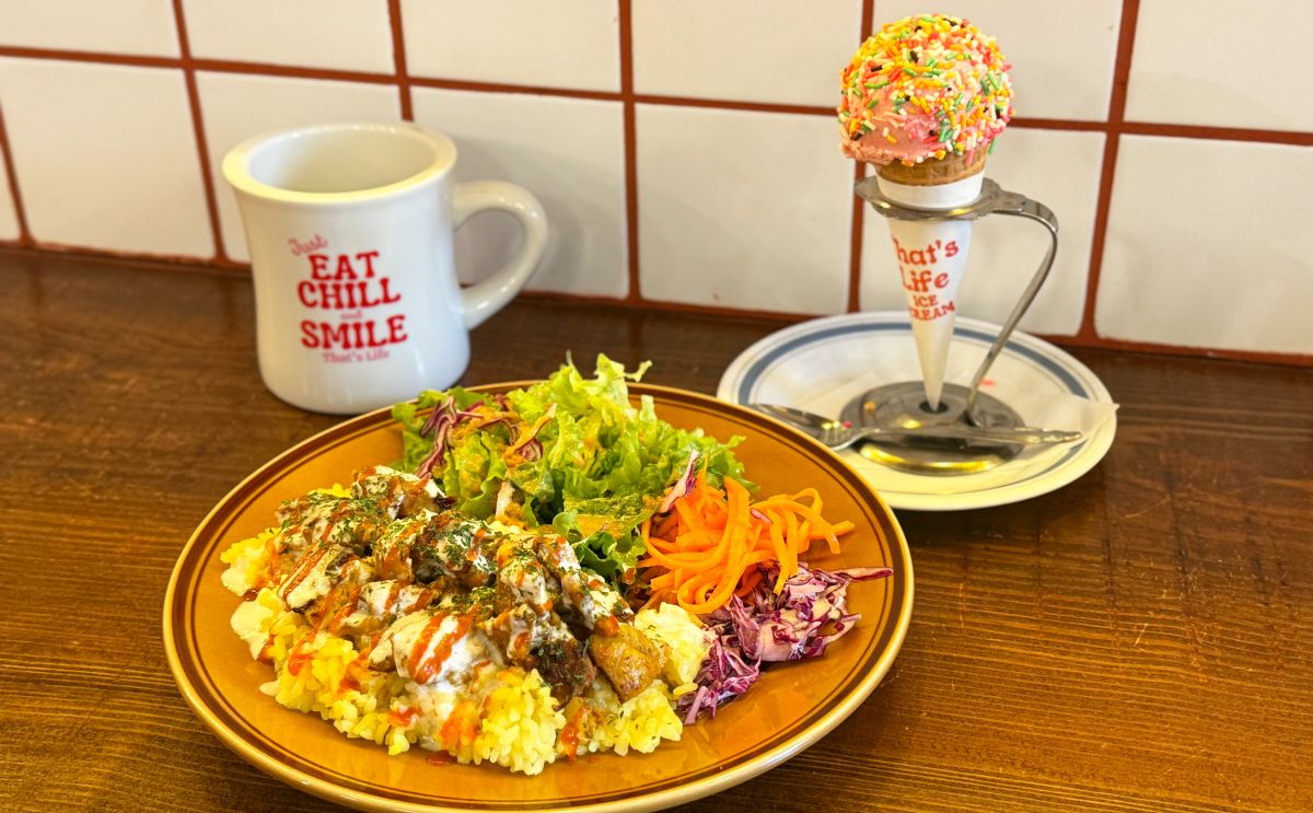 【吉祥寺】アメリカンダイナーみたいなレトロかわいい内装！「That's Life」でお腹も満たされるカフェ時間