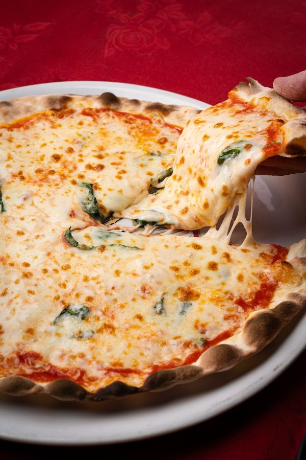 ピッツァセット（2140円）※ランチ限定