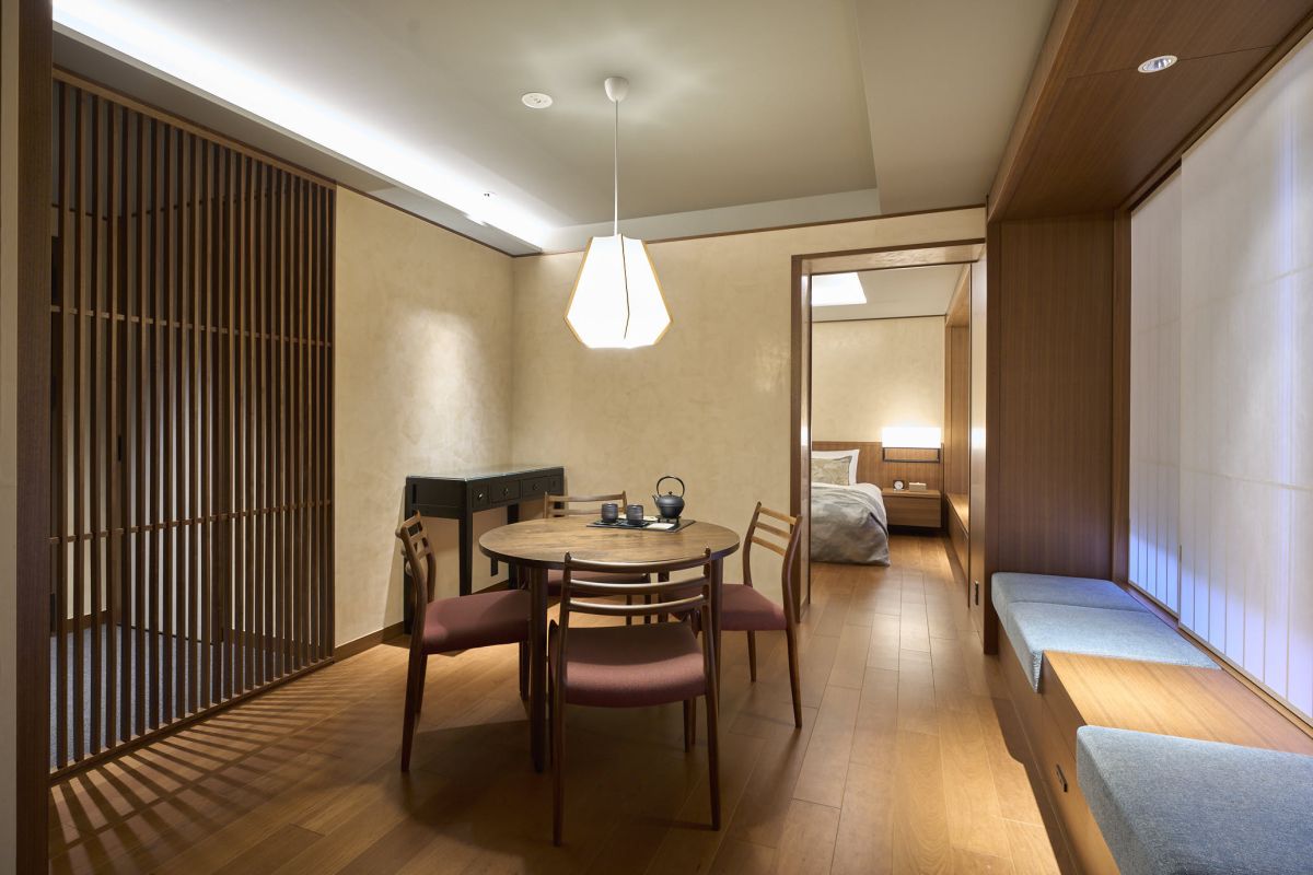 ジュニアスイート