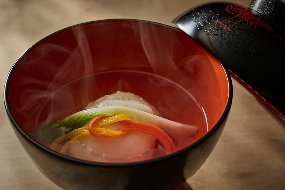 「割烹 いずみ」ディナーイメージ／写真提供：THE HIRAMATSU 京都