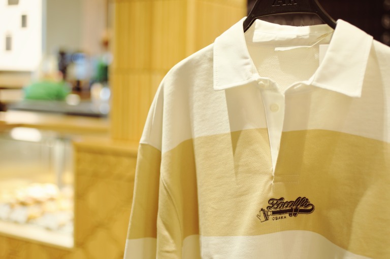 「Zacaff&egrave; ストライプ ラグビーポロシャツ」6590円