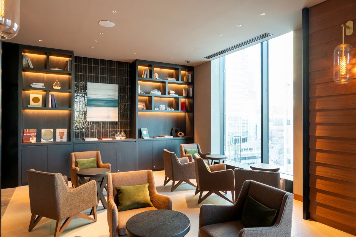 ロビーラウンジ