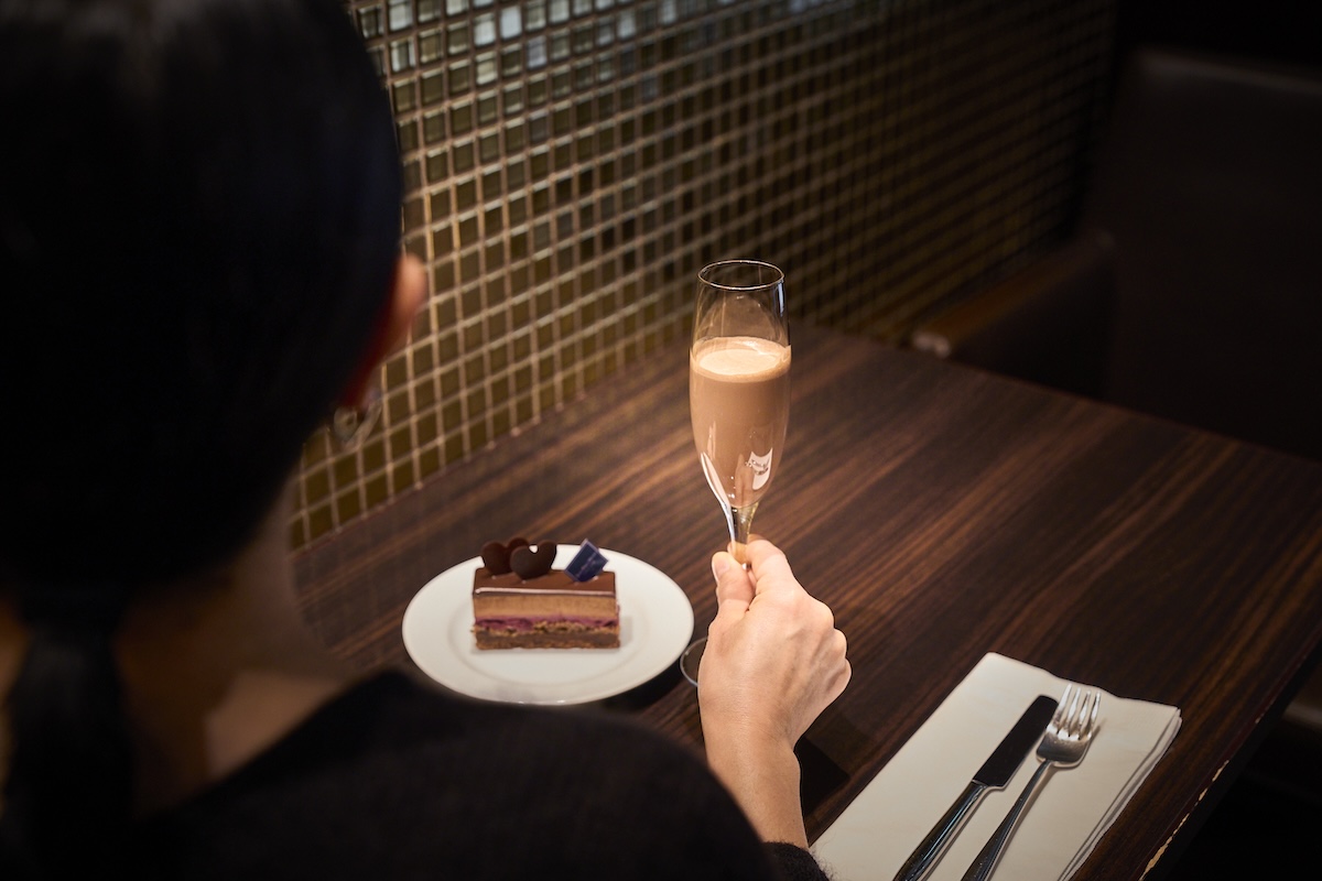 「ショコラ グラッセ ナチュール トラディション」単品1395円（ポットで提供）