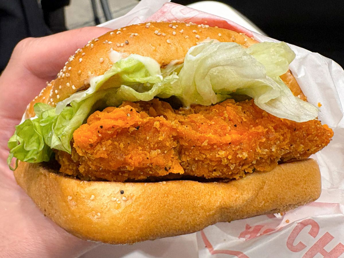 写真からも分かるチキンのサクサク感！